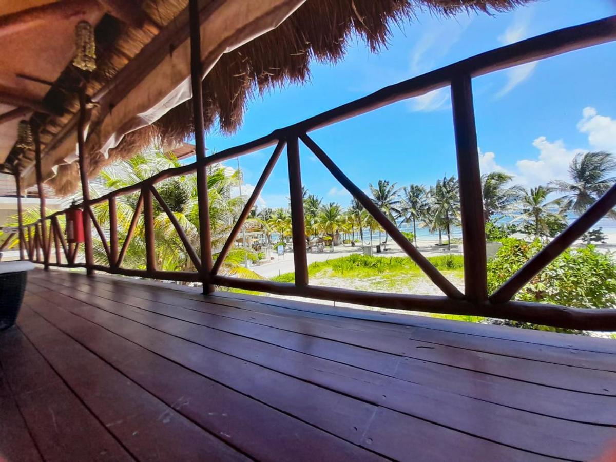 Palmeras de Mahahual Cabañas Exterior foto