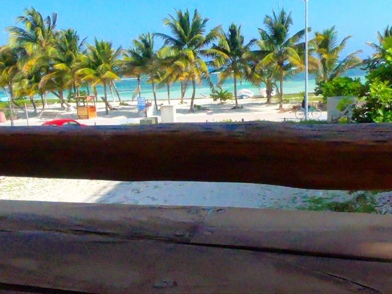 Palmeras de Mahahual Cabañas Exterior foto